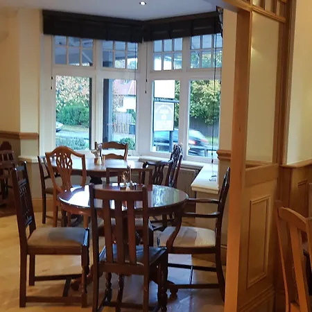 乔治烤肉餐厅及酒店 里彭